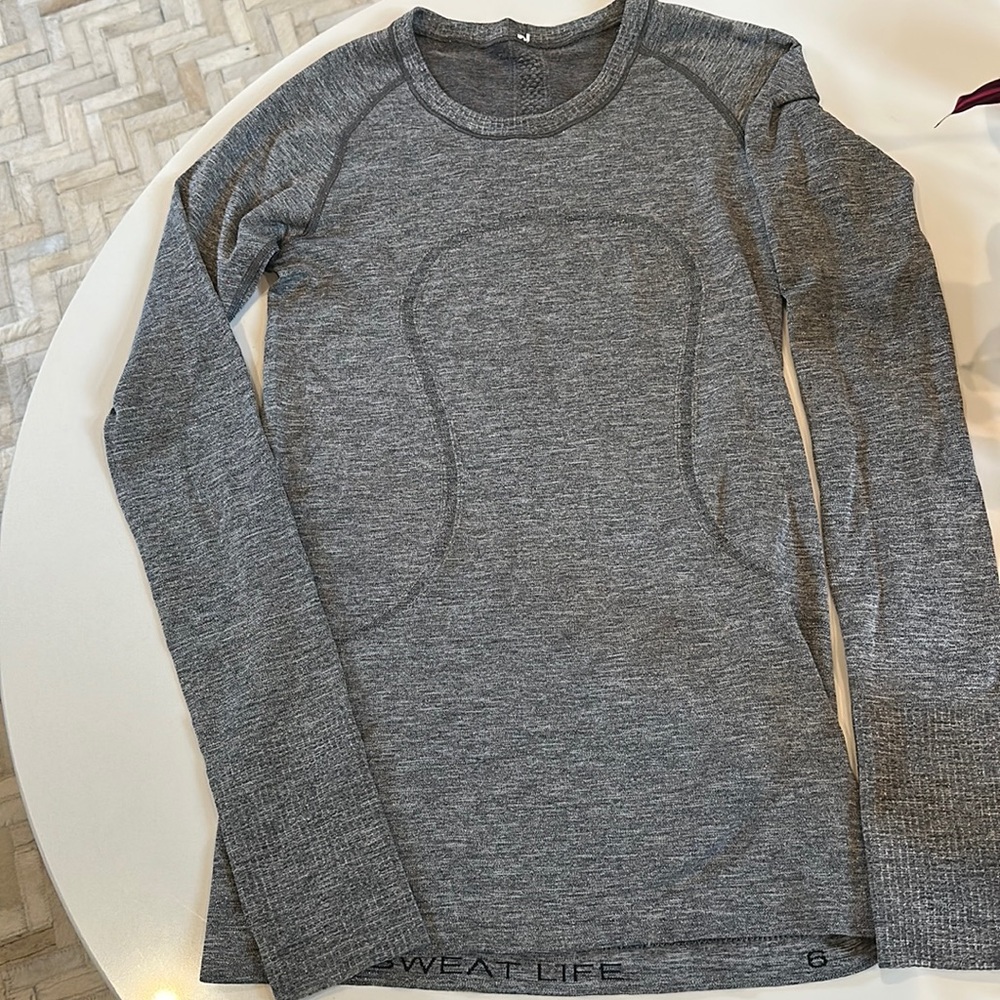 Lululemon Run Swiftly Top